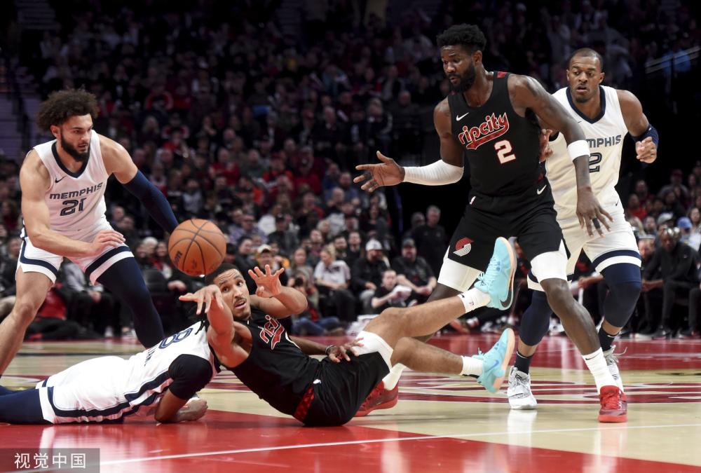 两年迎来明 两年迎来明