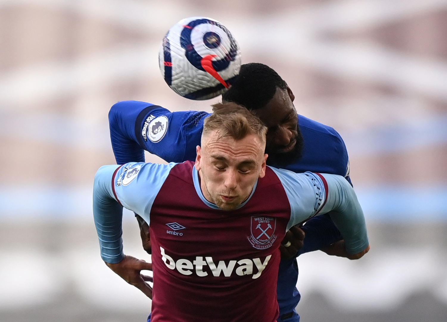 功不仅是他 功不仅是他