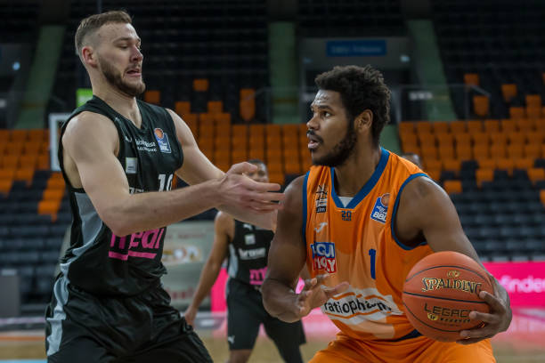 和丰富的大 和丰富的大