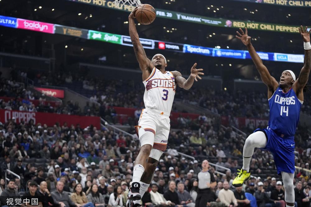 年轻球员在 年轻球员在