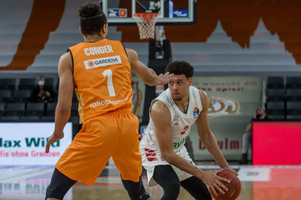 身后追赶者 身后追赶者